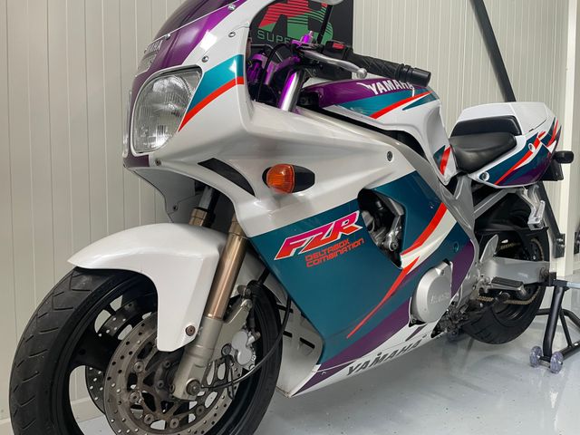 yamaha - fzr-600-r