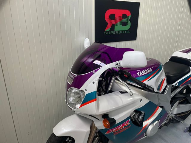 yamaha - fzr-600-r