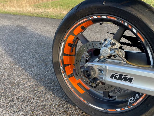 ktm - 990-super-duke