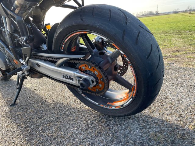 ktm - 990-super-duke