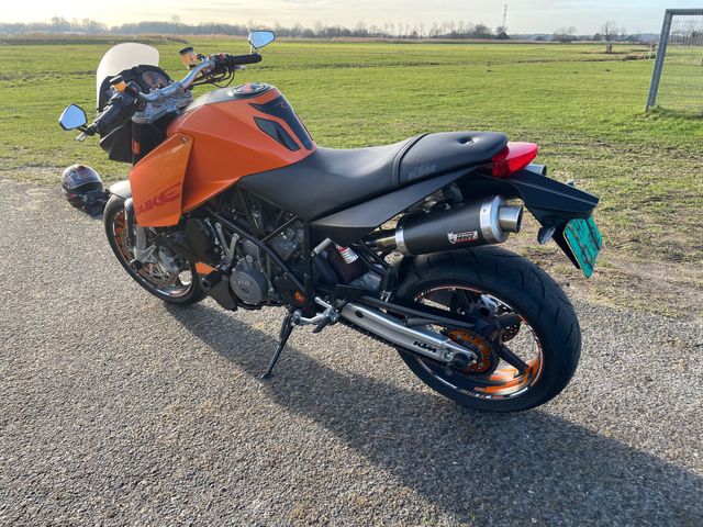 ktm - 990-super-duke