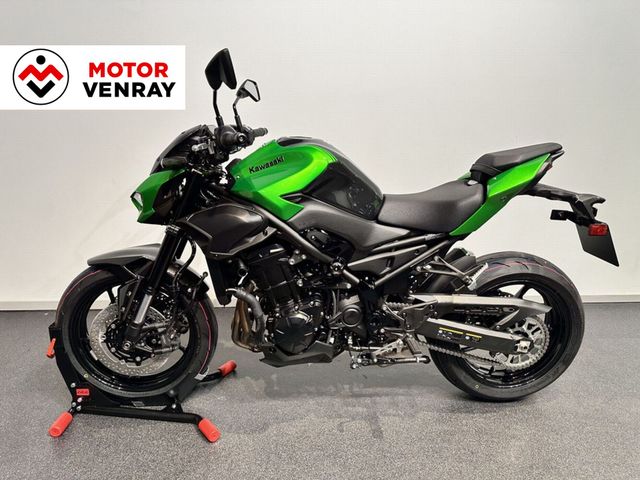 kawasaki - z900