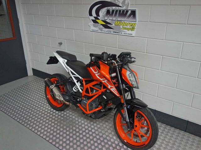 ktm - 390-duke