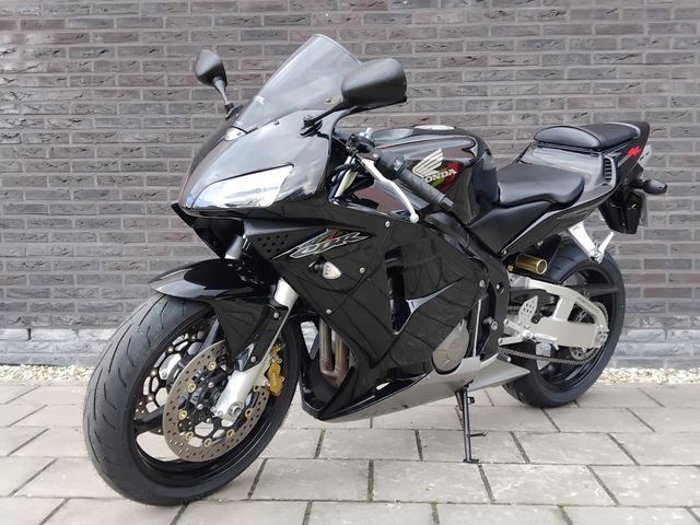 honda - cbr-600-rr