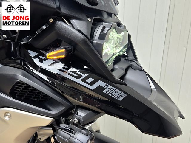 bmw - r-1250-gs-triple-black