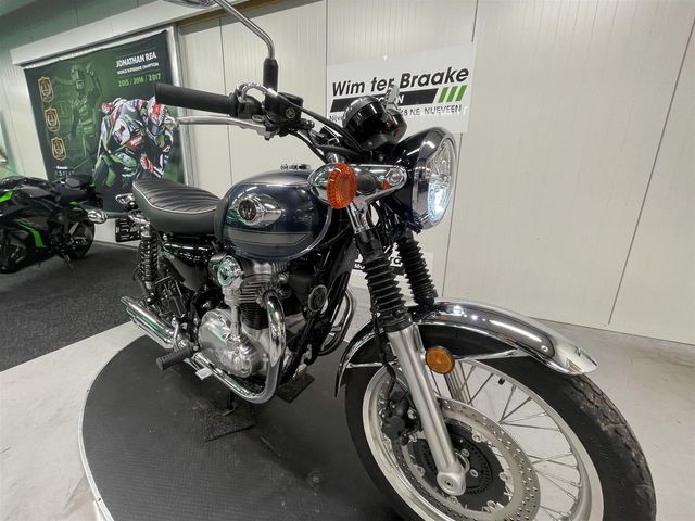 kawasaki - w800