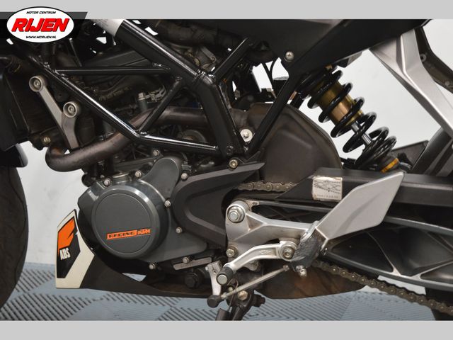 ktm - 125-duke
