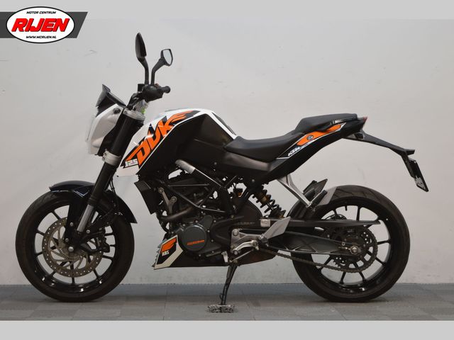 ktm - 125-duke