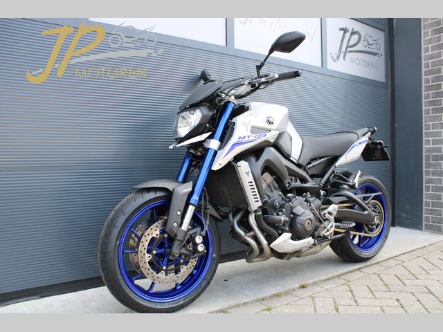 yamaha - mt-09-street-rally-abs