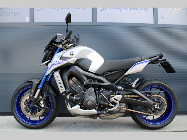 yamaha - mt-09-street-rally-abs