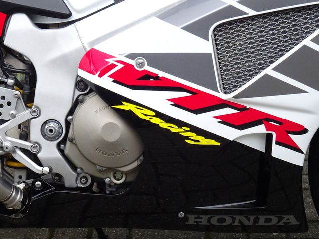 honda - vtr-1000-sp-2