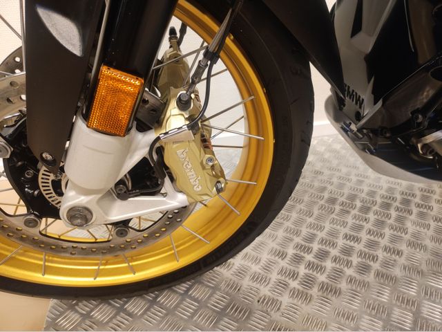 bmw - r-1250-gs-adventure