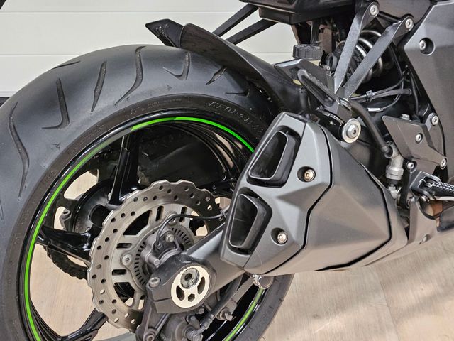 kawasaki - z1000-abs