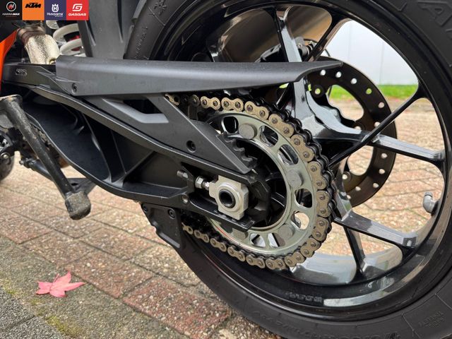 ktm - 1290-super-adventure-s