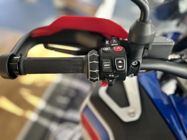 bmw - r-1300-gs-adventure