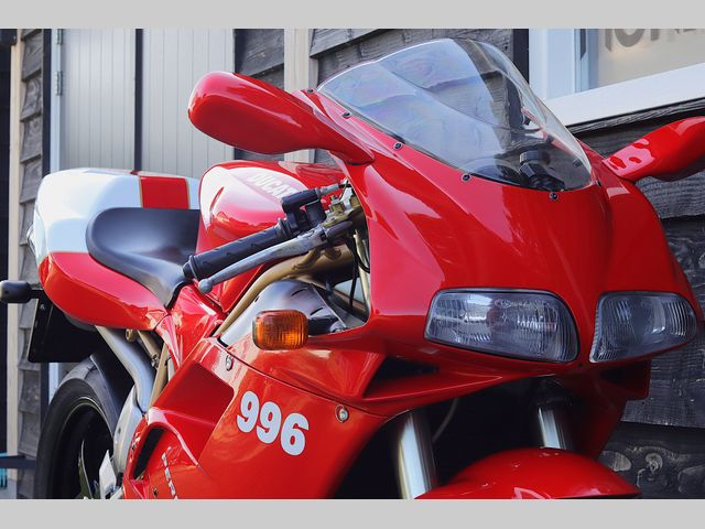 ducati - 996
