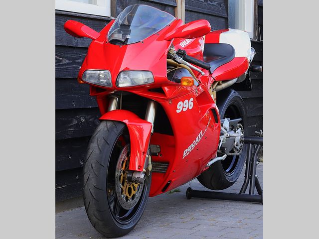 ducati - 996