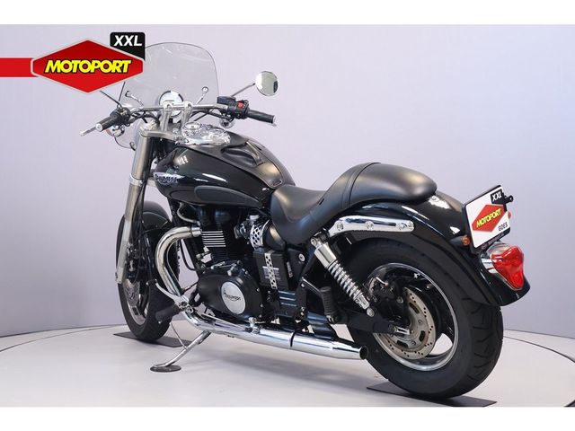 triumph - speedmaster