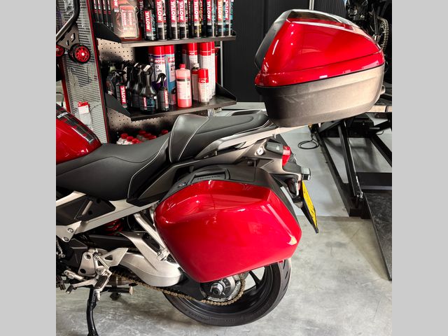 honda - vfr-800-x-crossrunner