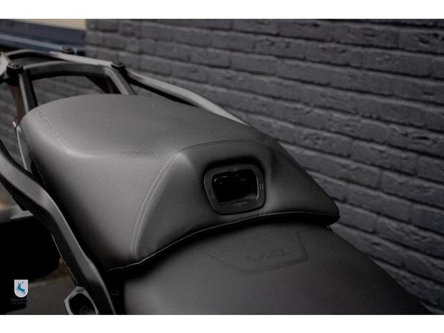 ducati - multistrada-v4-s