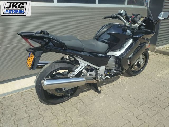 yamaha - fjr-1300