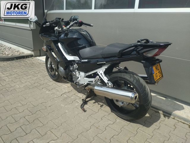 yamaha - fjr-1300