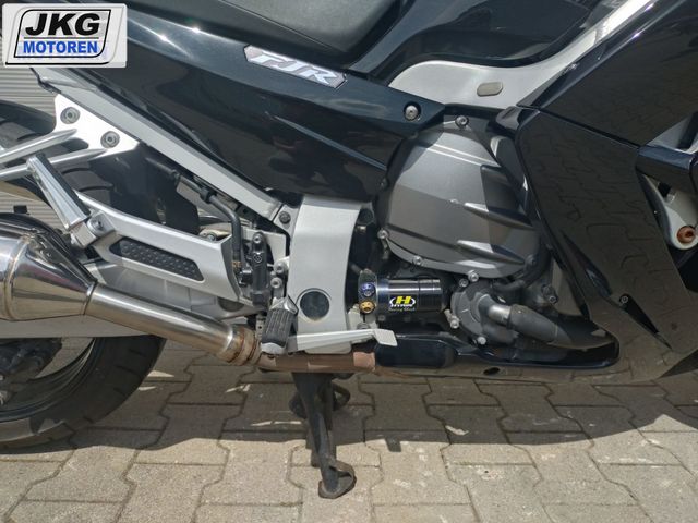 yamaha - fjr-1300