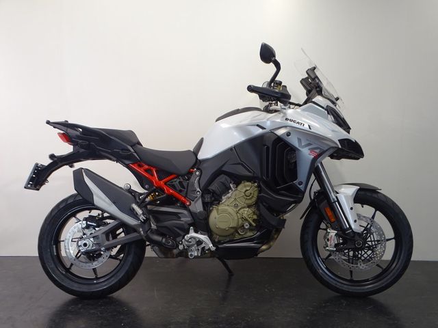 ducati - multistrada-v4-s