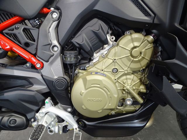 ducati - multistrada-v4-s