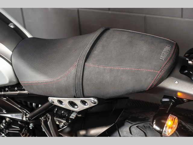 yamaha - xsr-900