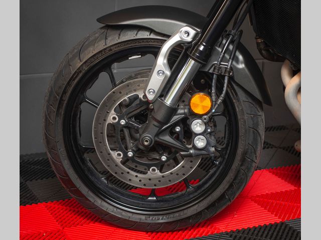 yamaha - xsr-900