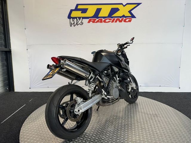 ktm - 990-super-duke