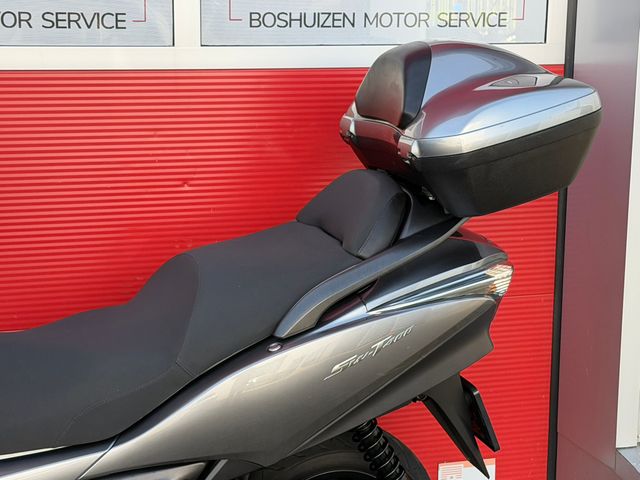 honda - fjs-400-silverwing
