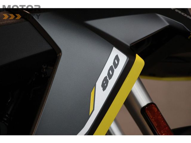 suzuki - v-strom-800