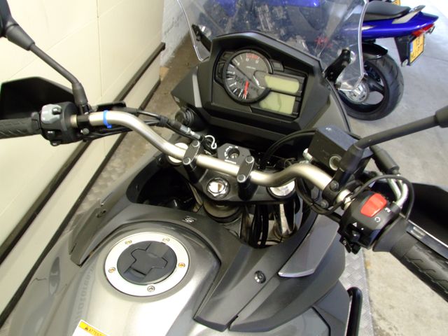 suzuki - v-strom-650-a-adventure