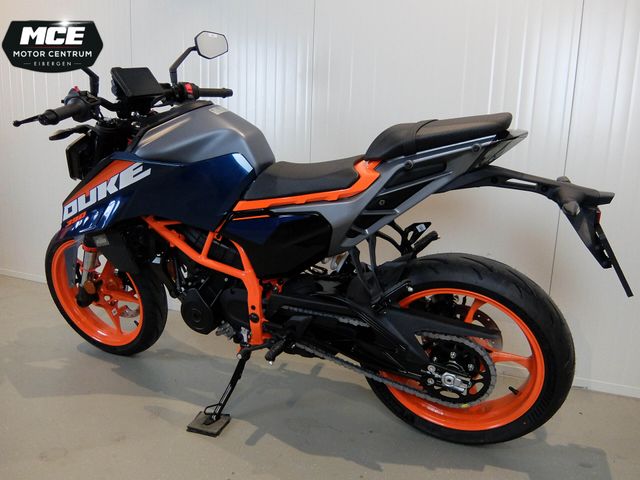 ktm - 390-duke-abs