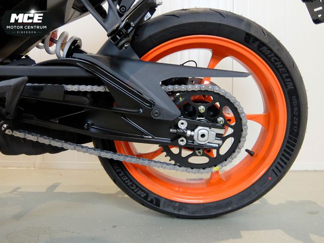 ktm - 390-duke-abs