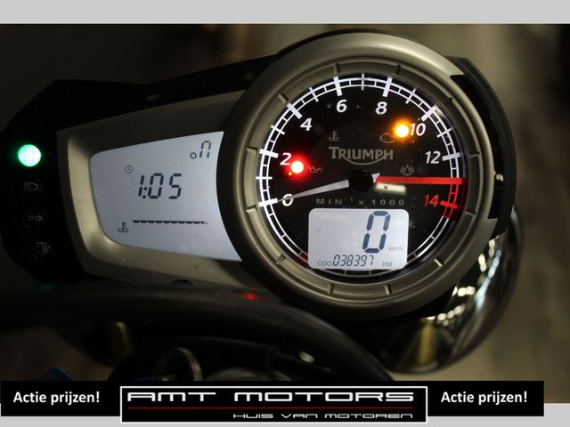 triumph - street-triple