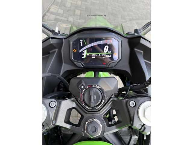 kawasaki - ninja-500-se