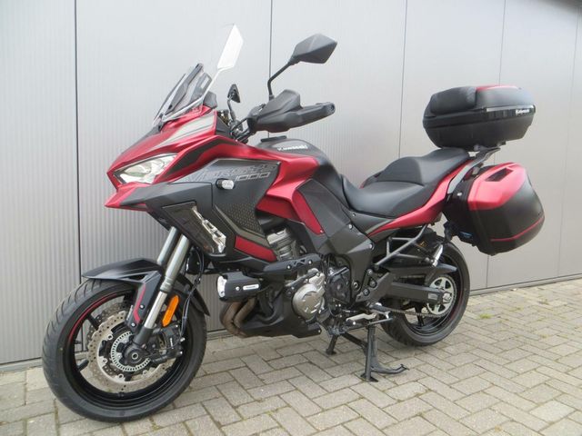 kawasaki - versys-1000-se-grand-tourer