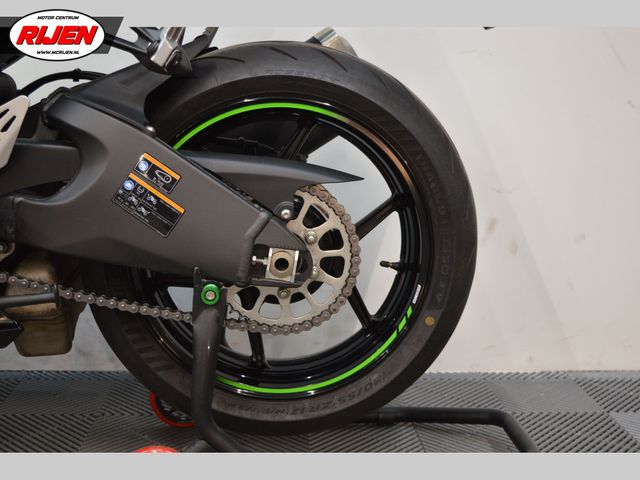 kawasaki - ninja-zx-6r