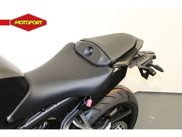 yamaha - mt-09
