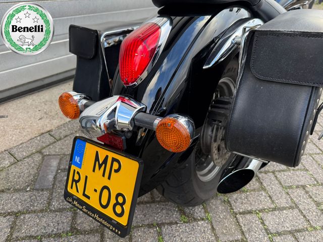 kawasaki - vn-900-classic