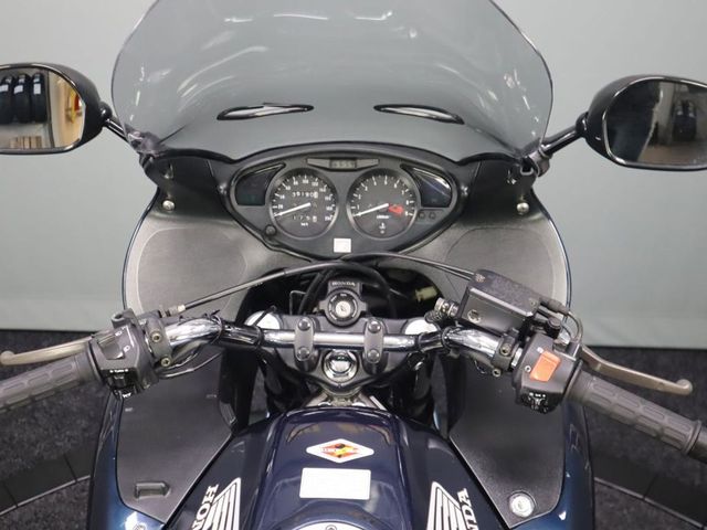 honda - nt-650-v-deauville