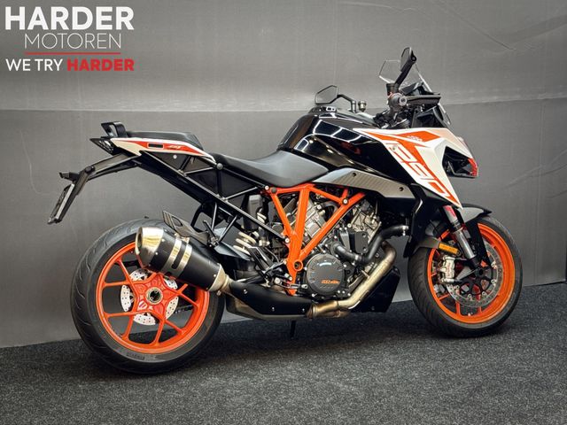ktm - 1290-super-duke-gt