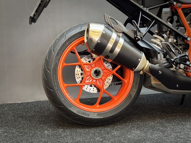 ktm - 1290-super-duke-gt