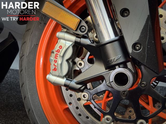 ktm - 1290-super-duke-gt