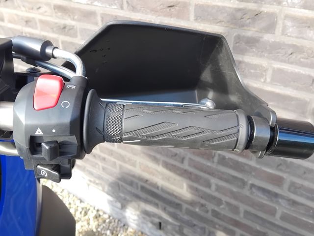 suzuki - v-strom-650-xta