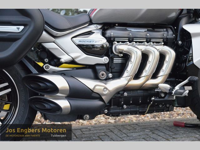 triumph - rocket-3-gt