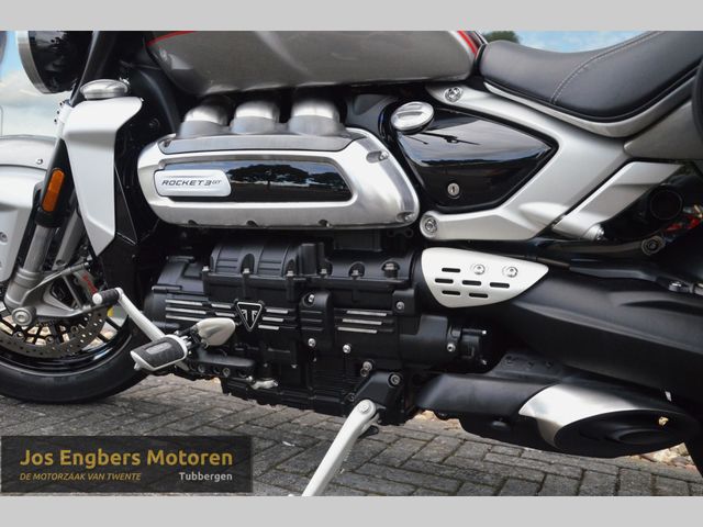 triumph - rocket-3-gt
